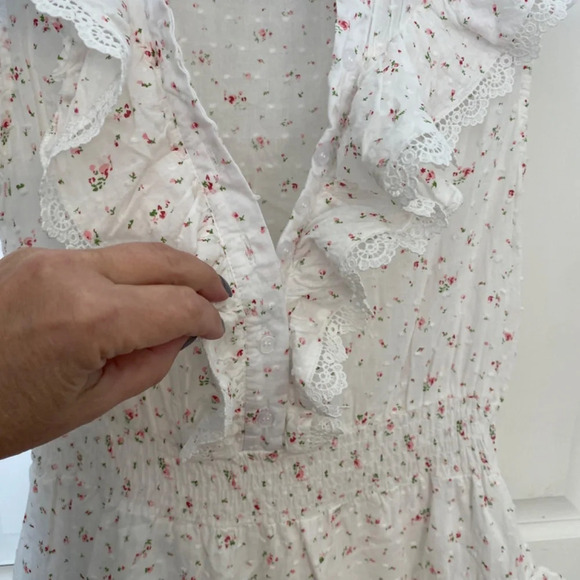 The Shirt Rochelle Behrens White Floral Sleeveless Ruffle Dress, 33789 - Picture 6 of 11